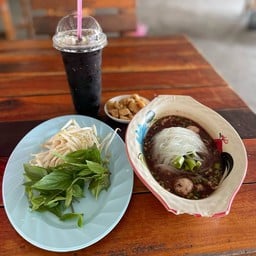 ก๋วยเตี๋ยวลากล้อ ร้อยเอ็ด