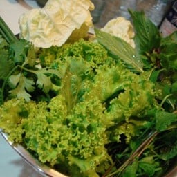 ชุดผักเมี่ยง