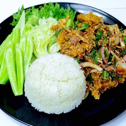 ข้าวยำไก่แซ่บ