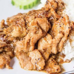 หมูทอดกะเทียม