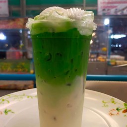 ชาเขียวนมสดมะพร้าวอ่อน