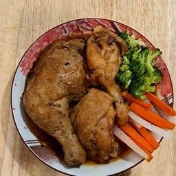 ถูกใจอาหารและเครื่องดื่ม ห้าแยกวัชรพล