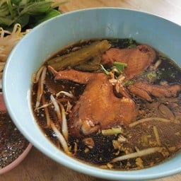 อาป๊า ก๋วยเตี๋ยวไก่ เทอดไท บางแค