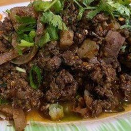 ลาบเนื้อสุก