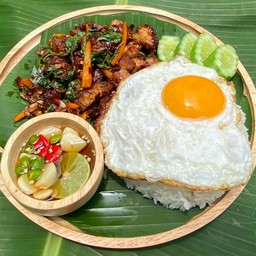 ข้าวเหนียวมะม่วง ทุเรียน แม่ศิริ