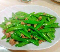 ผัดถั่วลันเตา 炒豌豆