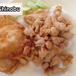 ข้าวกระเทียม