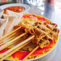 หมูสะเต๊ะ@หมี่โป๋เบี๋ยน