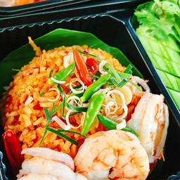“แซ่บถึงเครื่อง” ข้าวผัดต้มยำกุ้ง ข้าวไก่รวนซีอิ๊ว ข้าวไก่น้ำแดง by Yui หมู่บ้านมิตรประชาวิลล่า