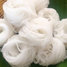 ขนมจีนห่อ