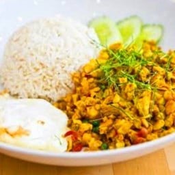 ซุปเปอร์ตีนไก่และตามสั่ง