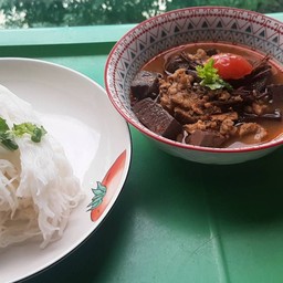 หนมจีนแม่ยาย & น้ำผลไม้สกัดเย็น ดีคอนโด รัตนาธิเบธร์ ชั้น 6