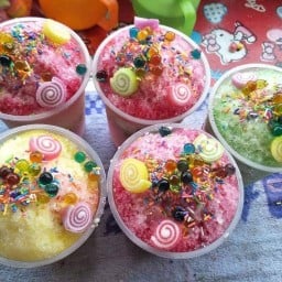 น้ำตาล น้ำแข็งใส