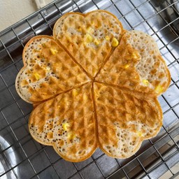 ขนมรังผึ้ง ไส้ข้าวโพด