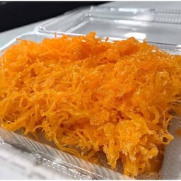 ขนมปังปิ้ง-ฝอยทองราดนม