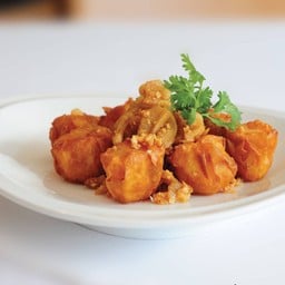 ขนมจีบทอดกากหมู