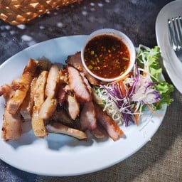 คอหมูย่าง
