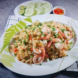 ข้าวผัดกุ้ง ใหญ่