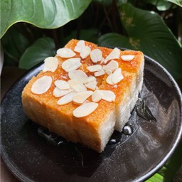 ปัง เนยน้ำผึ้ง