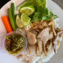 ข้าวหมูทอด