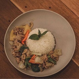 ข้าวขี้เมา เนื้อ