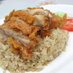 ข้าวมันไก่ทอดพิเศษ กล่องดำ