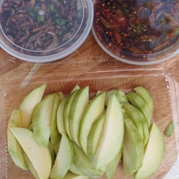 ปากแตกปลาหวาน