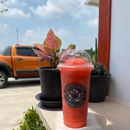 สตอเบอรี่สมูสตี