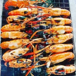กุ้งเผาน้ำจิ้มรสเด็ด