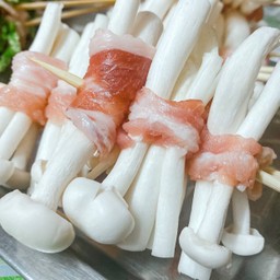 เบคอนพันเห็ดชิเมจิ