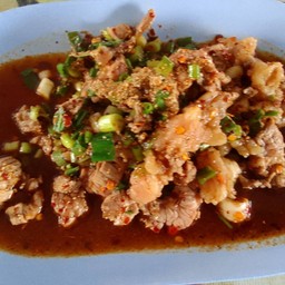 น้ำตกเนื้อ