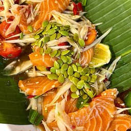 ส้มตำแซลม่อน