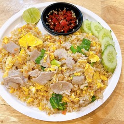 ข้าวผัดหมู