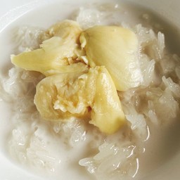 ข้าวเหนียวน้ำกะทิทุเรียน