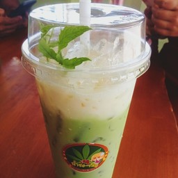เจ๊อุ๊ ตามสั่ง&ยำ