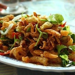 ยำสามกรอบ