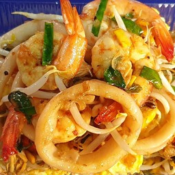 ผัดไทยไร้เส้นหอยแมลงภู่ (เกาเหลาหอยแมลงภู่)