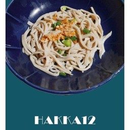 เส้นปลาลวก ( Fish Noodle )