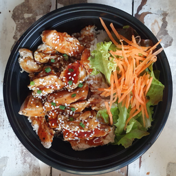 ข้าวไก่ราดซอสเทอริยากิ