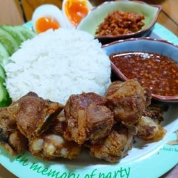 ข้าวซี่โครงอ่อนหมู