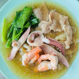 ราดหน้ารวมมิตร