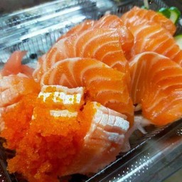 แซลม่อน+ท้อง+ใข่กุ้ง  ซาชิมิ