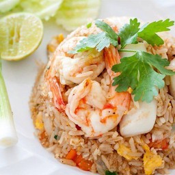 ข้าวผัดทะเล