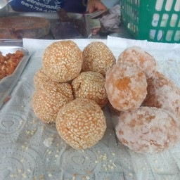 ไข่หงส์ชุดละ