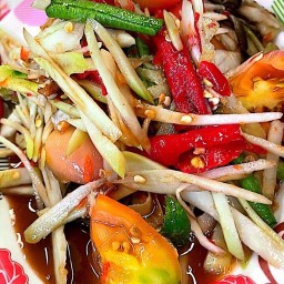 แซ่บอีหลีเด้อ ส้มตำ ลาบ น้ำตก