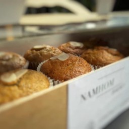 LA FAMILLE หลัก