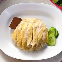 ข้าวมันไก่ต้ม (พิเศษ)