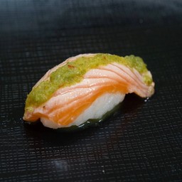 แซลม่อนเบิร์นราดซีฟู้ด