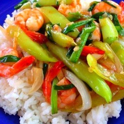 ข้าวกุ้งผัดพริกสด