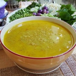 ขนมจีนน้ำยาปักษ์ใต้ by ป้ามวล (เพชรบุรีซ.5)